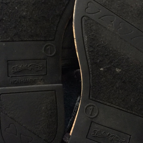 Black and cork sandals - Picture 2 of 3